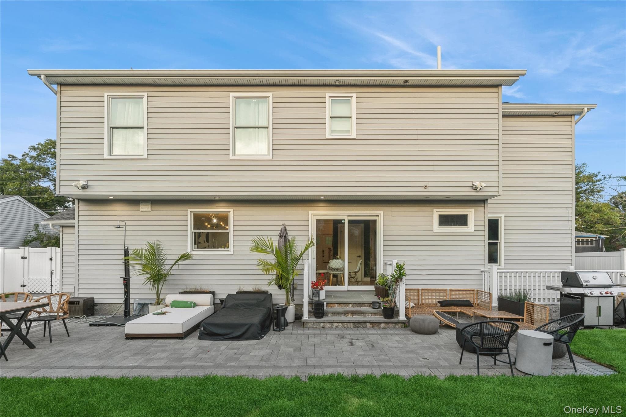 1402 Merrick Avenue thumbnail 31