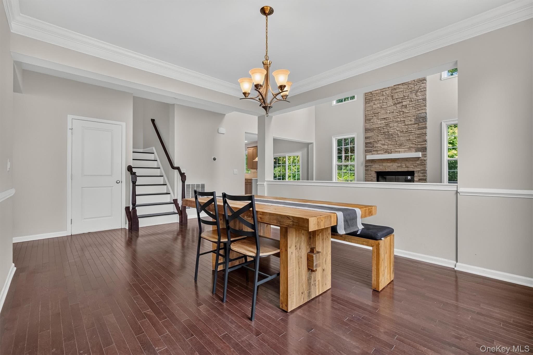 57 E Van Buren Way thumbnail 11
