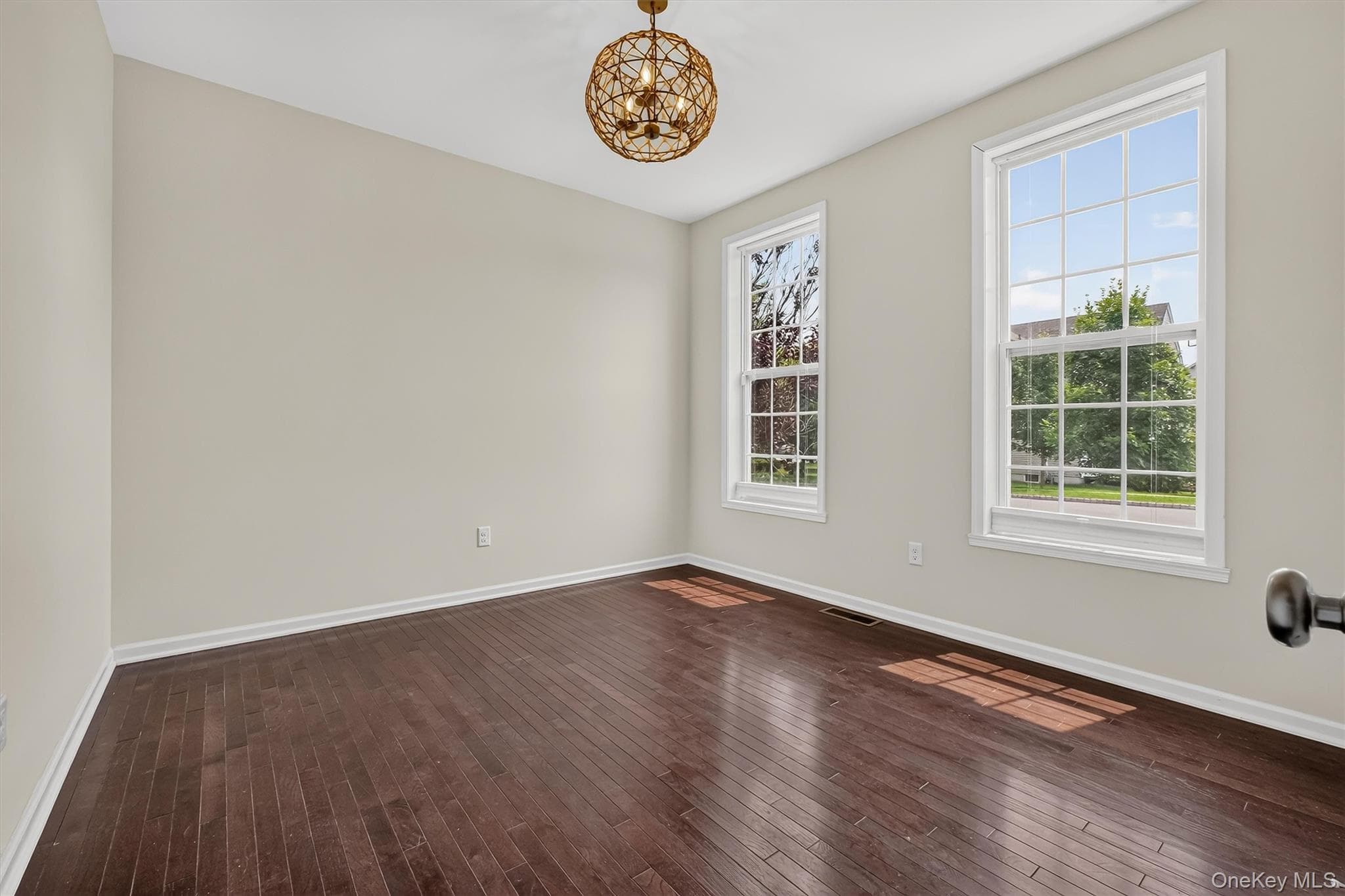 57 E Van Buren Way thumbnail 7