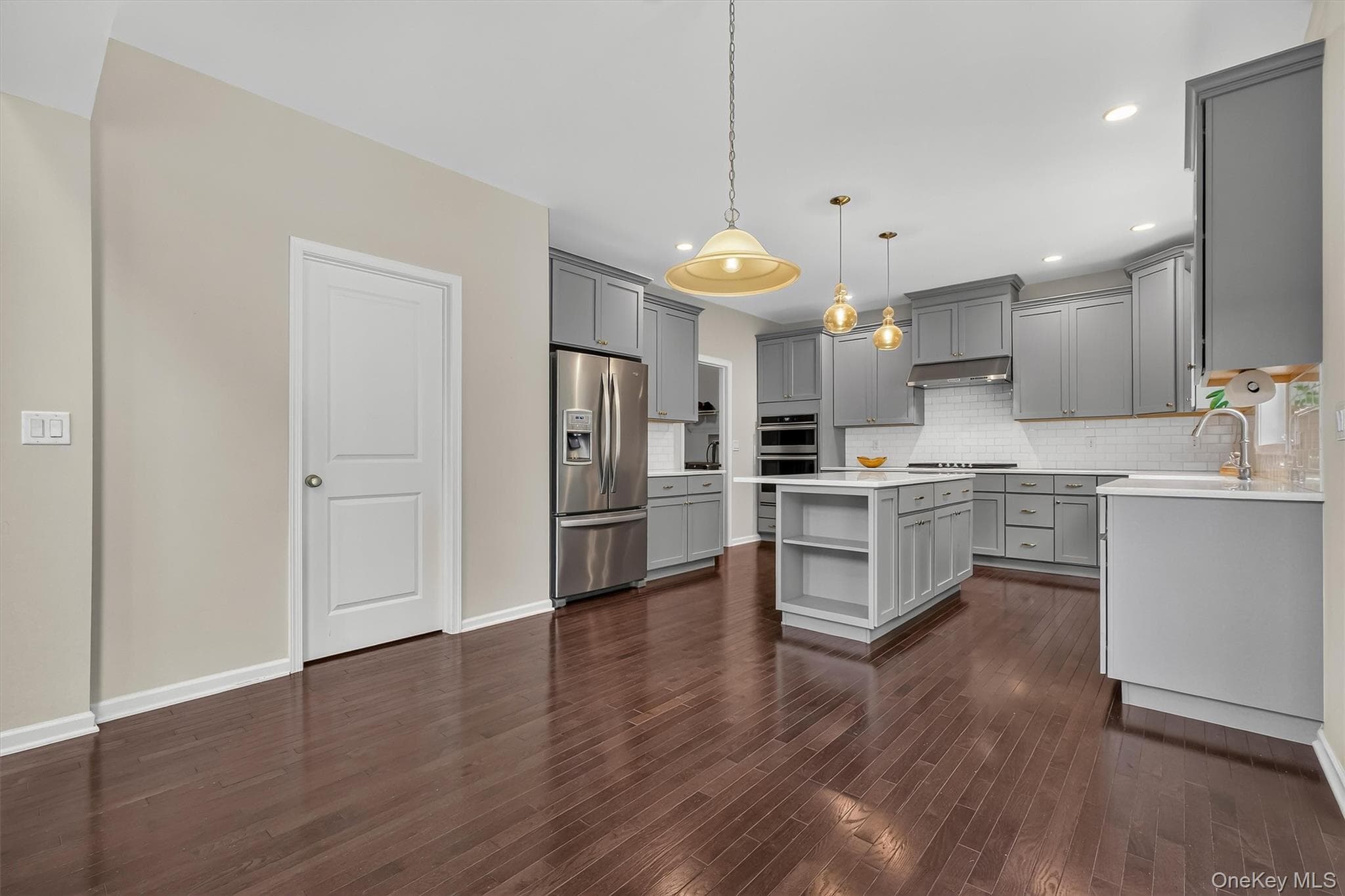 57 E Van Buren Way thumbnail 17