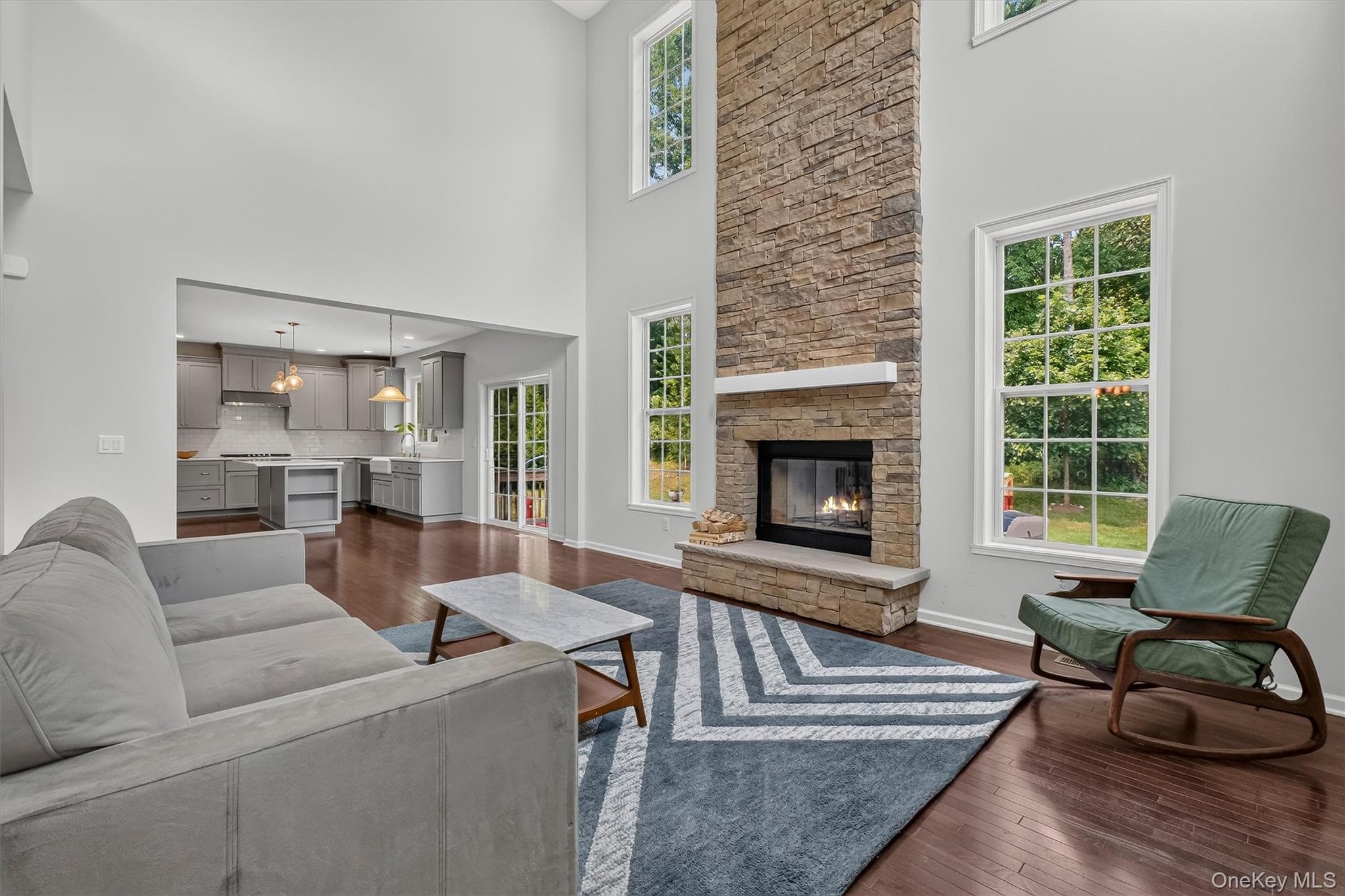 57 E Van Buren Way thumbnail 13
