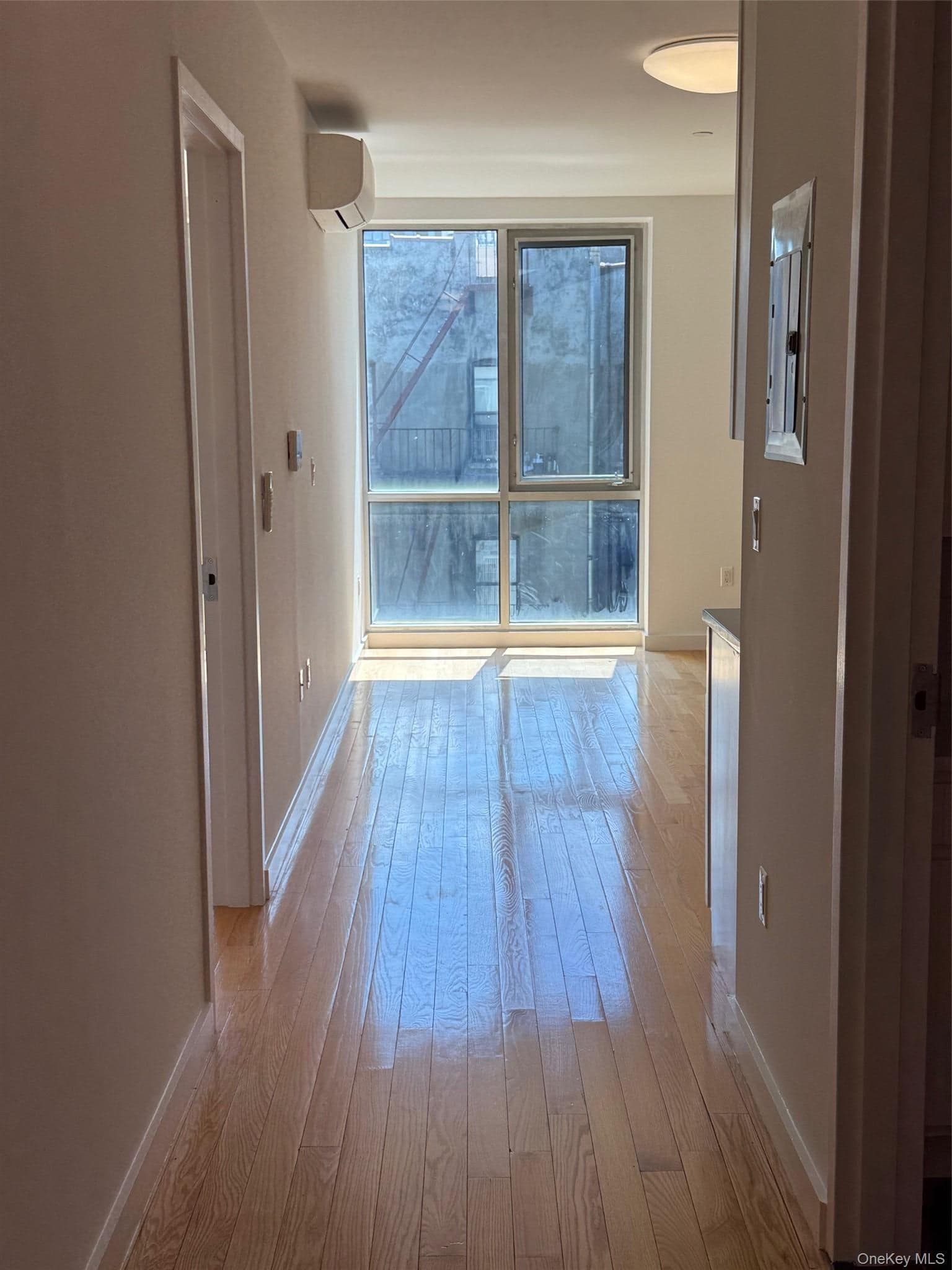 362 W 127th Street St Unit: 4A thumbnail 2