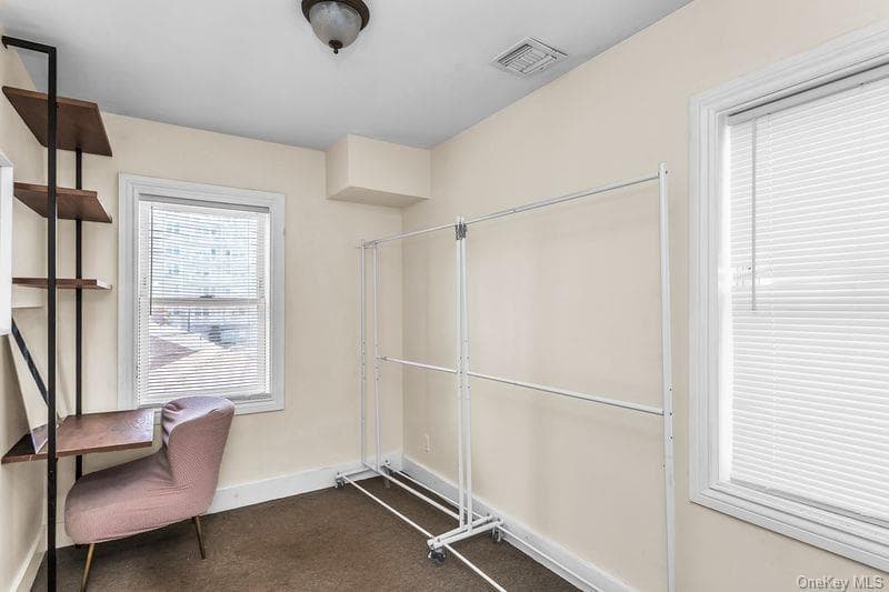 548 E Broadway thumbnail 9