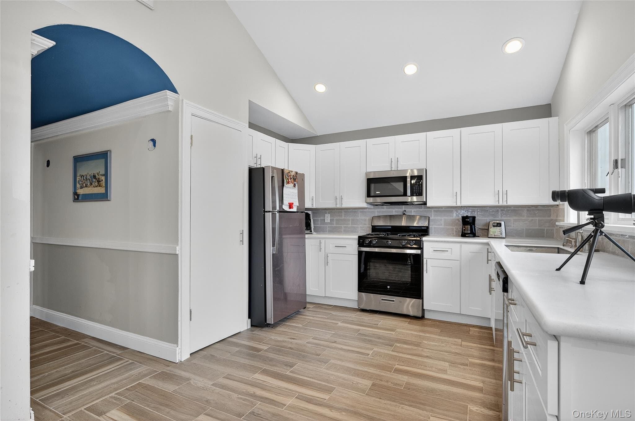 88 Bayview Avenue thumbnail 7