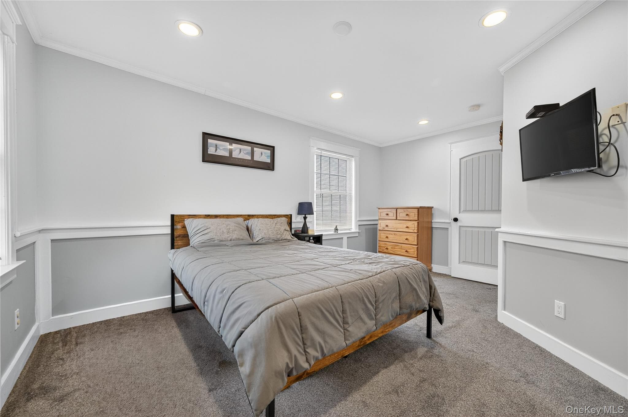 88 Bayview Avenue thumbnail 15