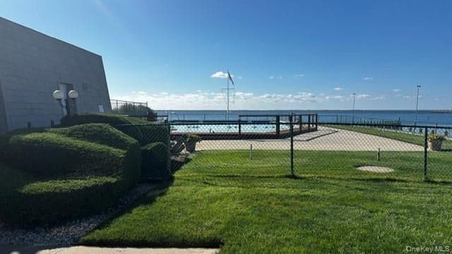 331 Mariners Way thumbnail 2