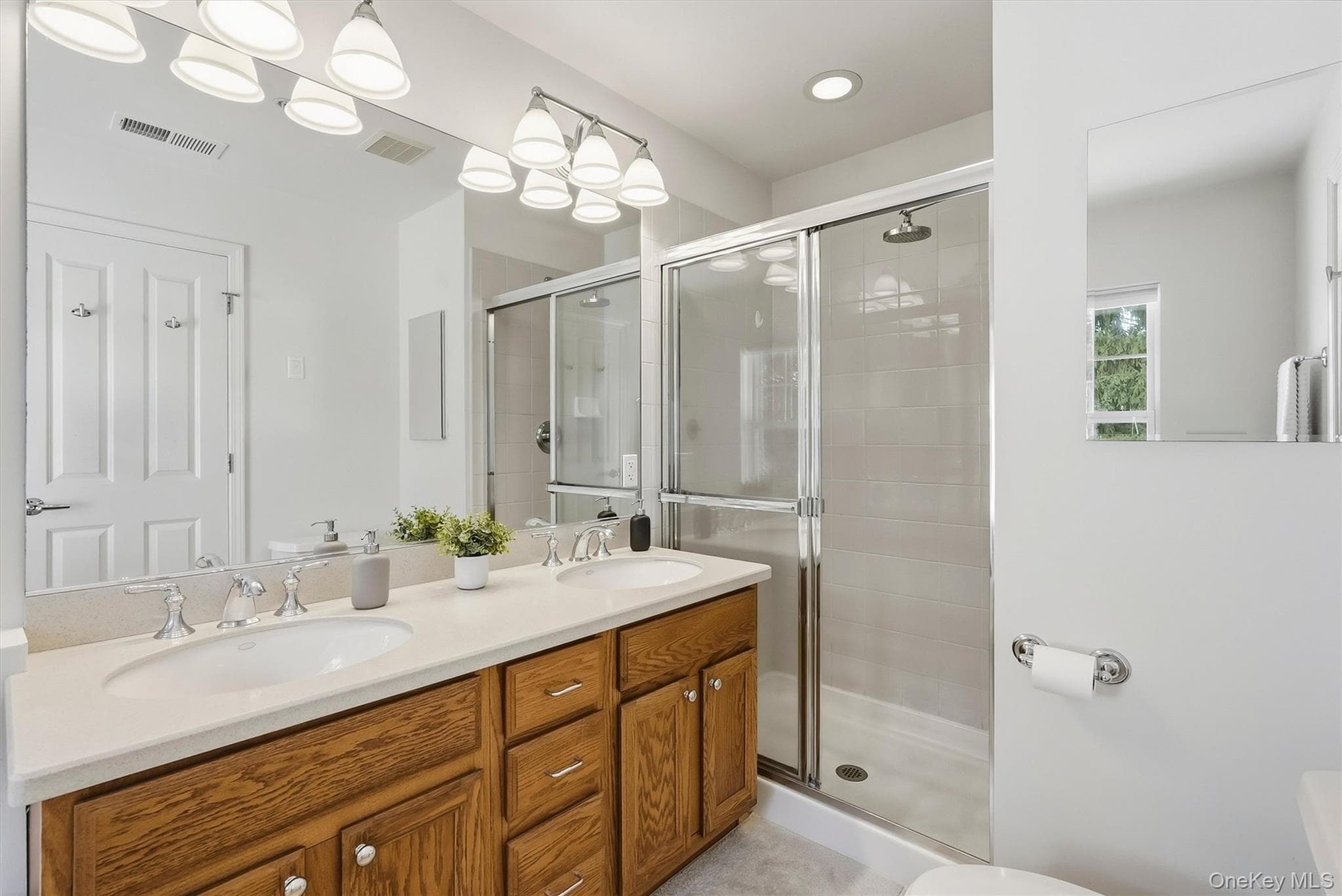 111 Highridge Court thumbnail 16