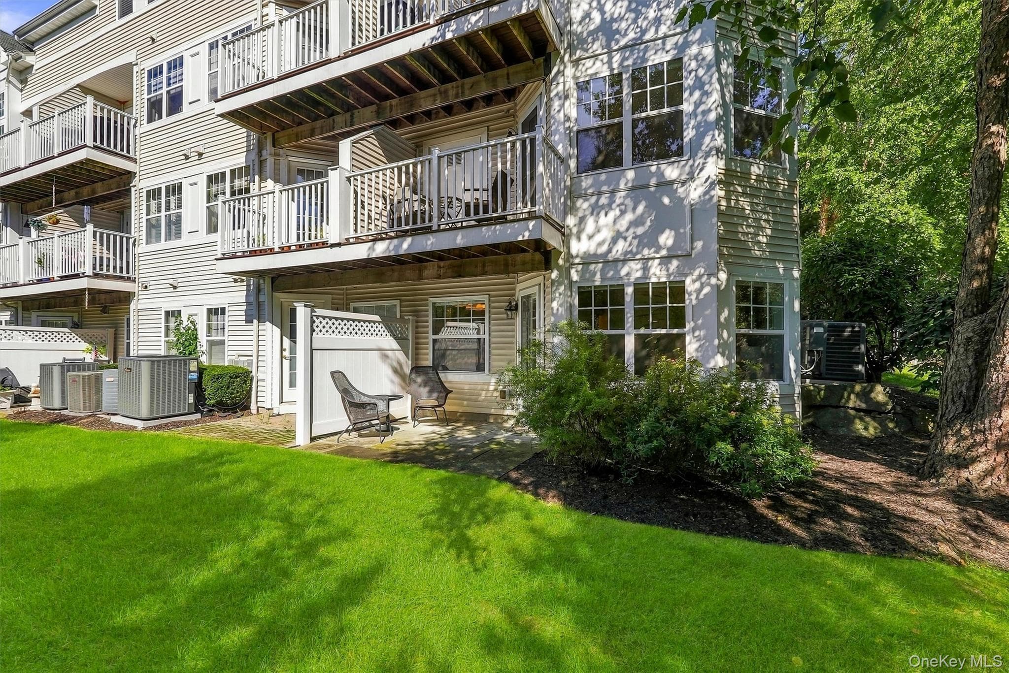 111 Highridge Court thumbnail 21
