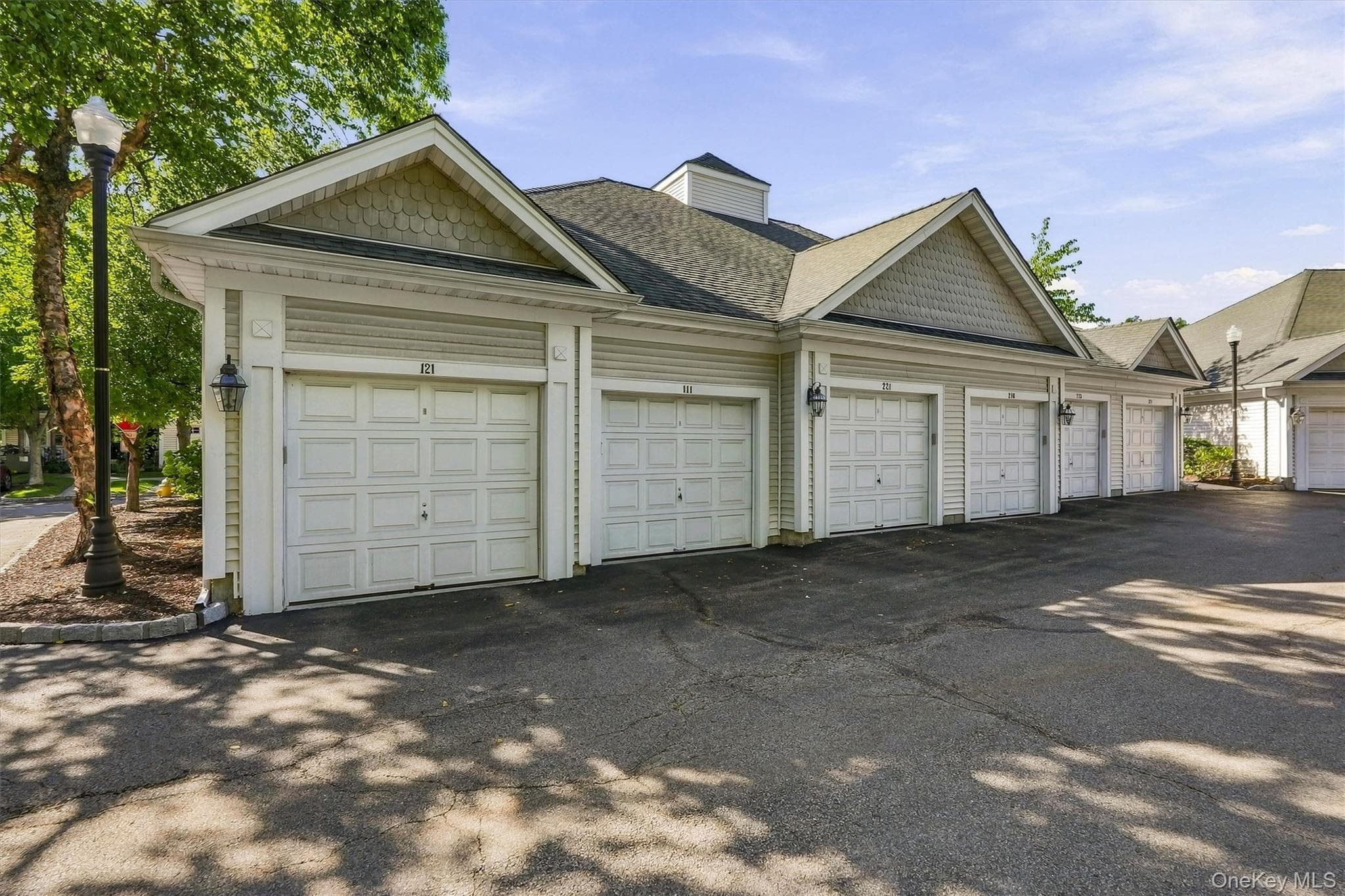 111 Highridge Court thumbnail 24
