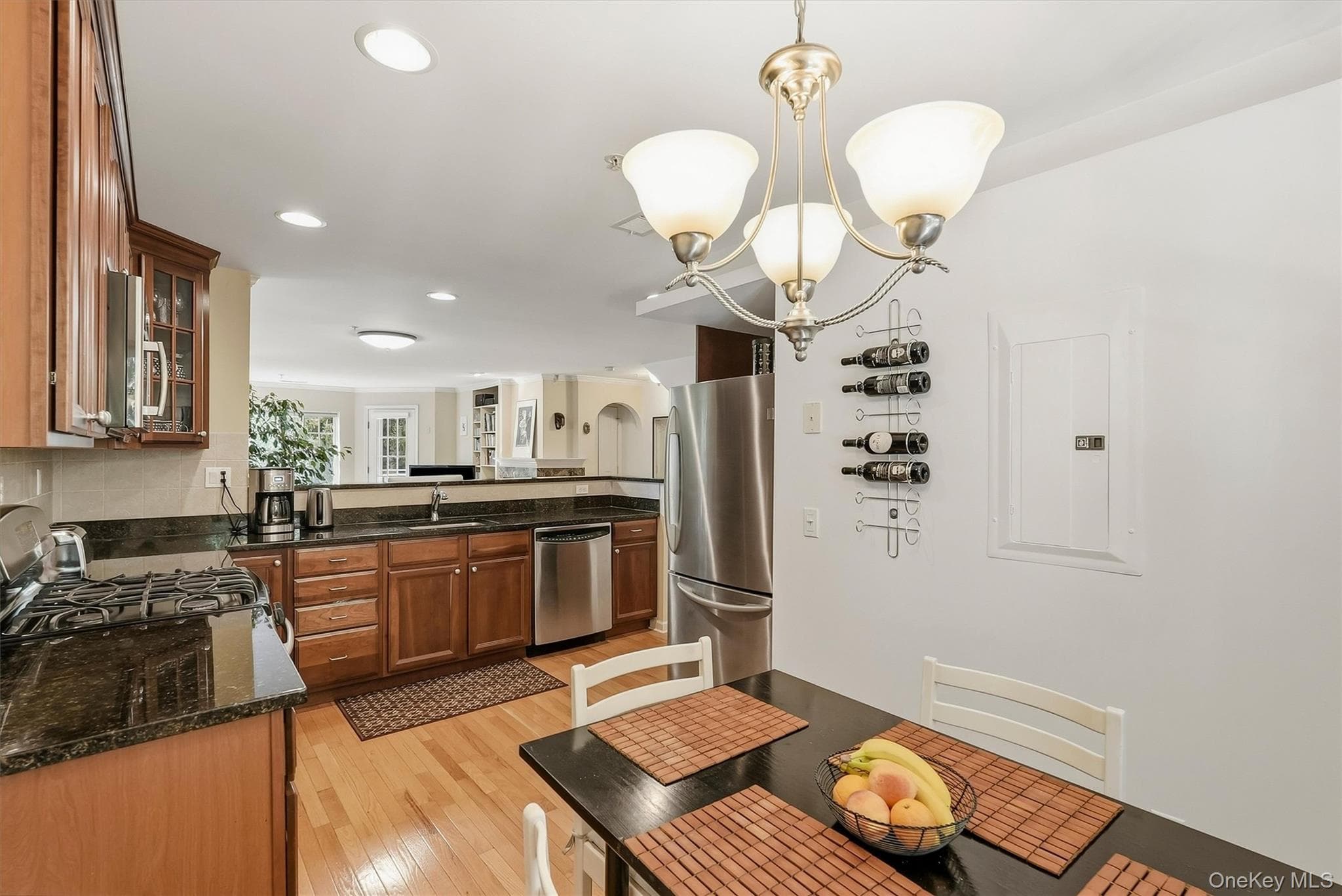 111 Highridge Court thumbnail 5