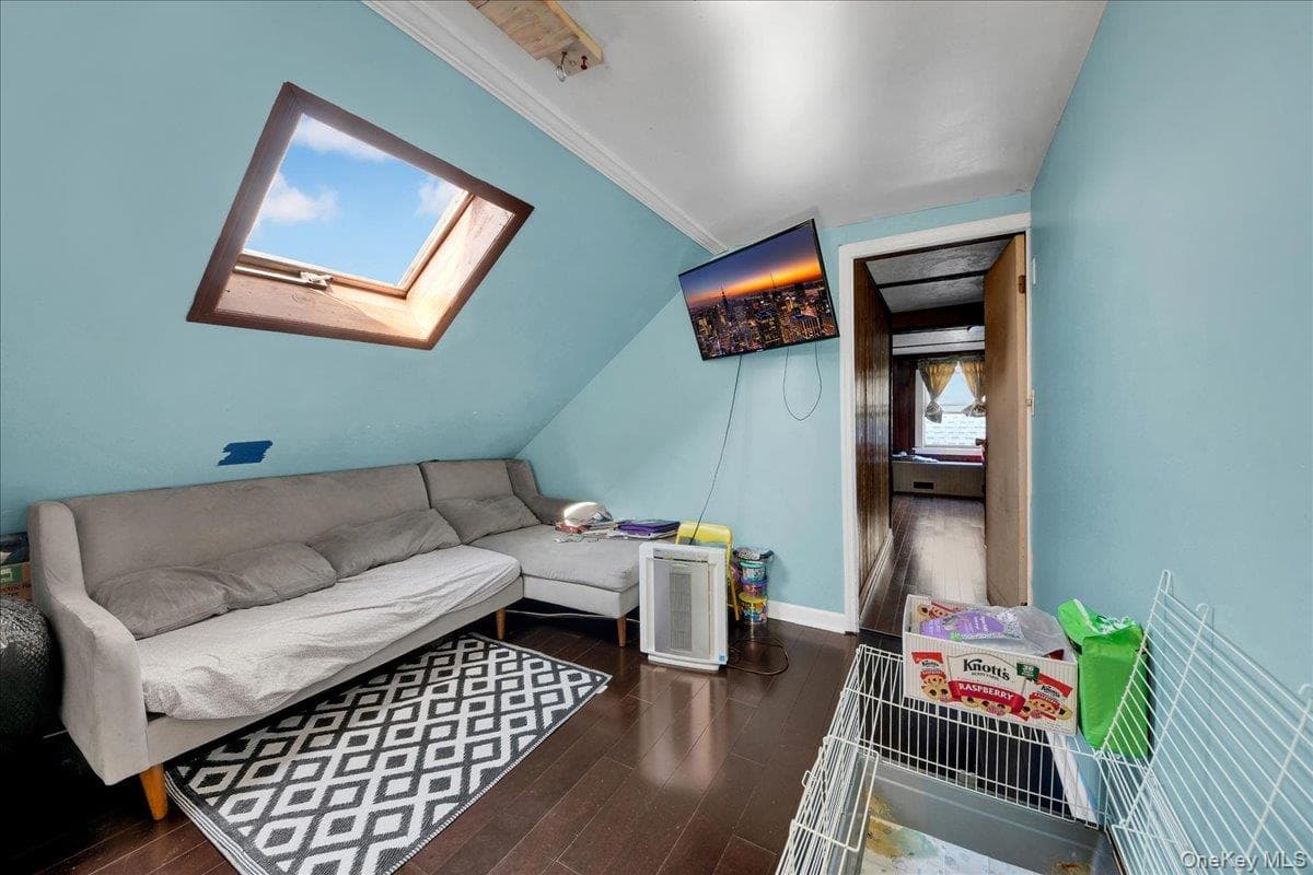 35 Kendall Avenue thumbnail 27