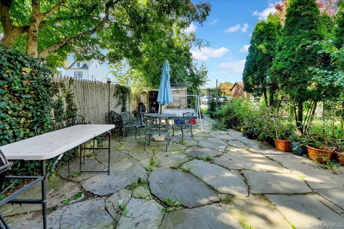 35 Kendall Avenue thumbnail 32
