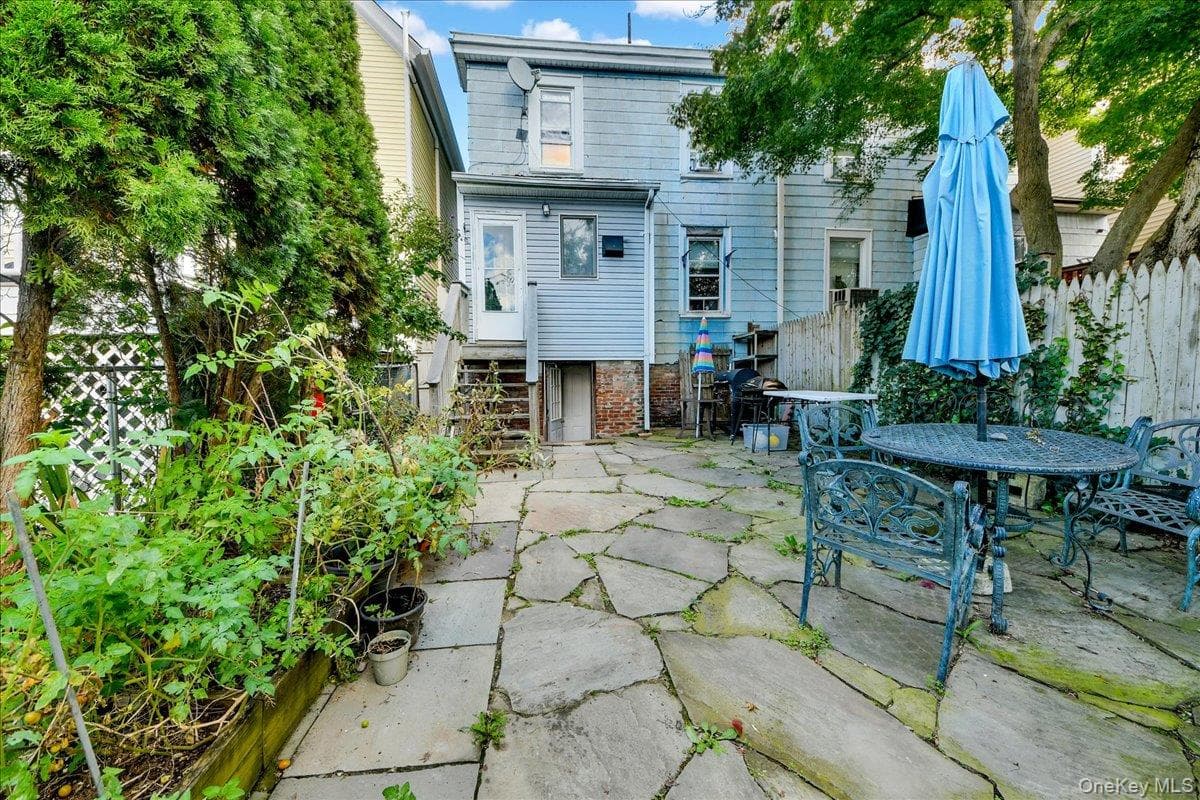35 Kendall Avenue thumbnail 31