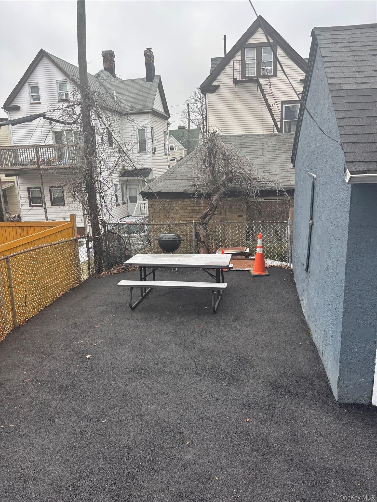 302 S 5th Avenue thumbnail 3