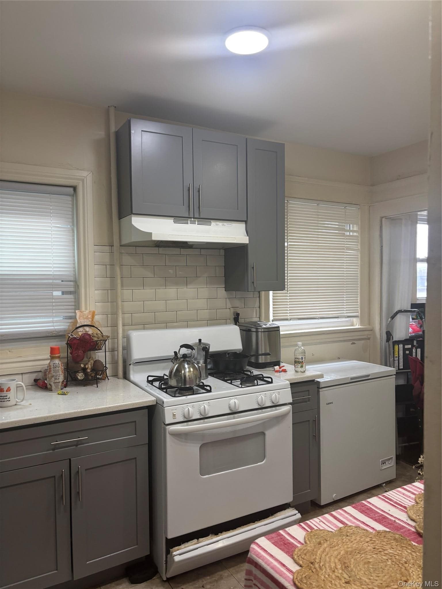 302 S 5th Avenue thumbnail 11