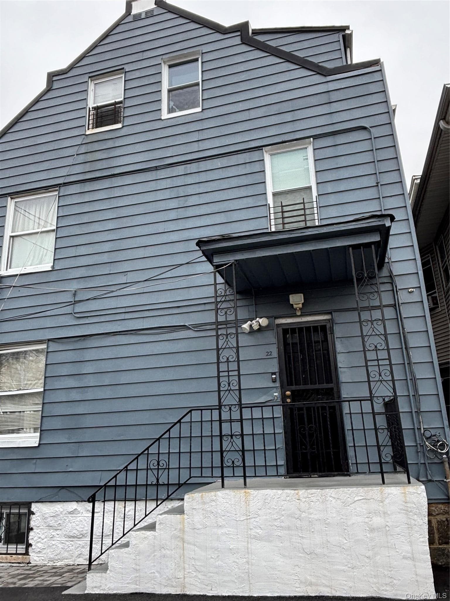 302 S 5th Avenue thumbnail 2
