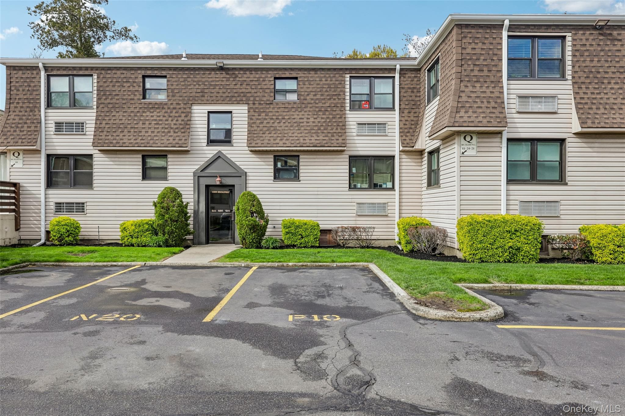 1331 Broadway Unit: P 10/11 thumbnail 2