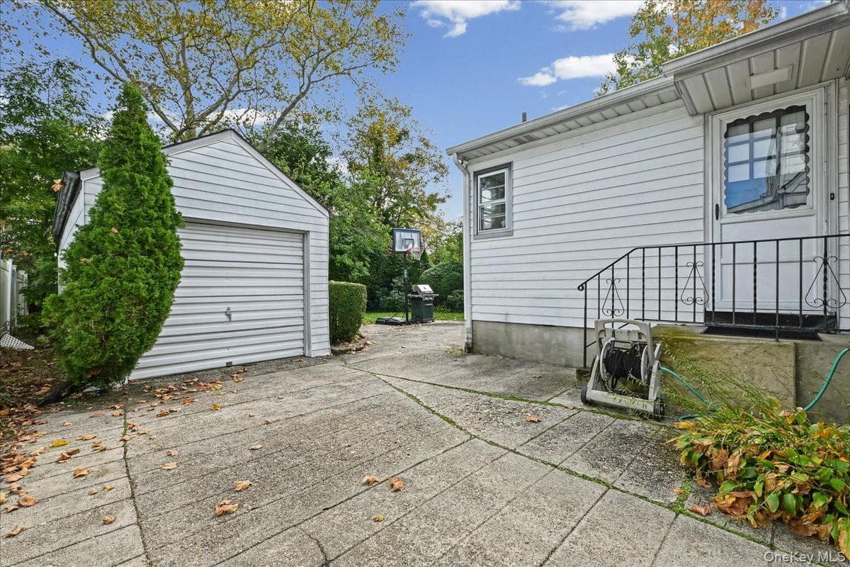 121 Norman Street thumbnail 20