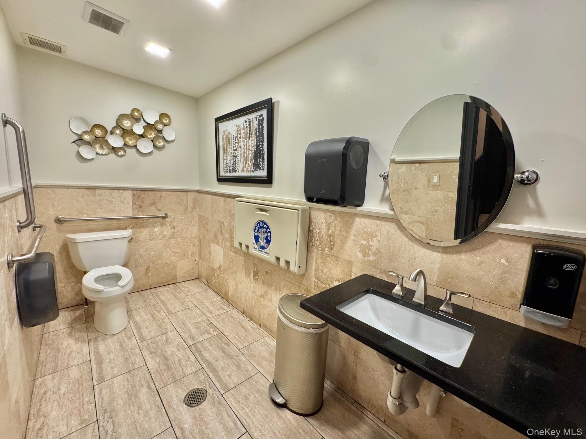 3943 Merrick Road thumbnail 26