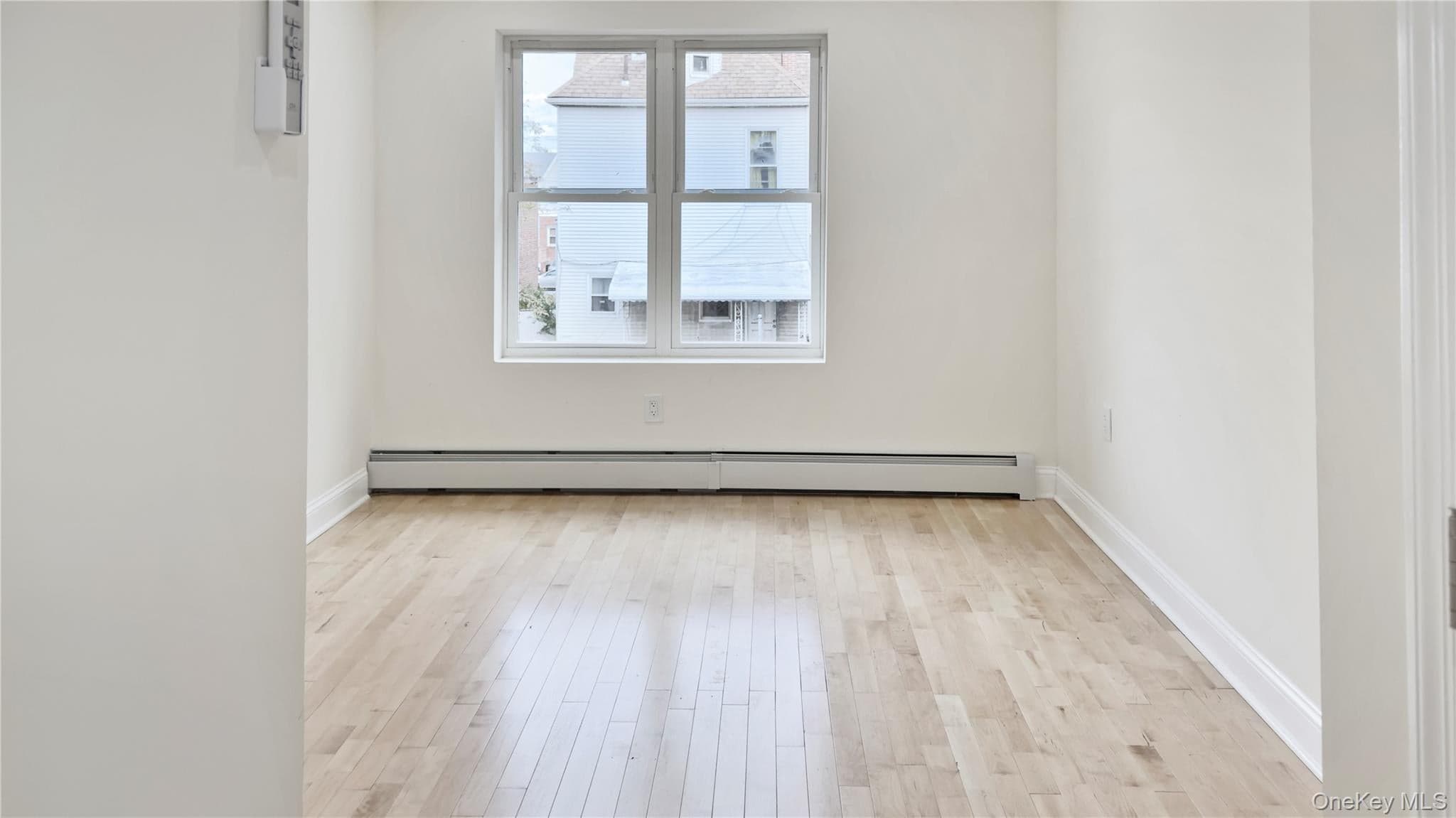 903 E 93rd Street thumbnail 30