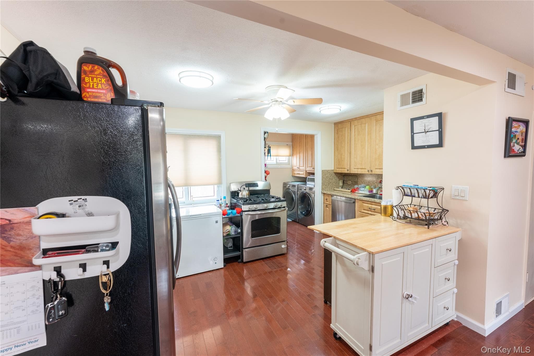 81 Montgomery Avenue thumbnail 9