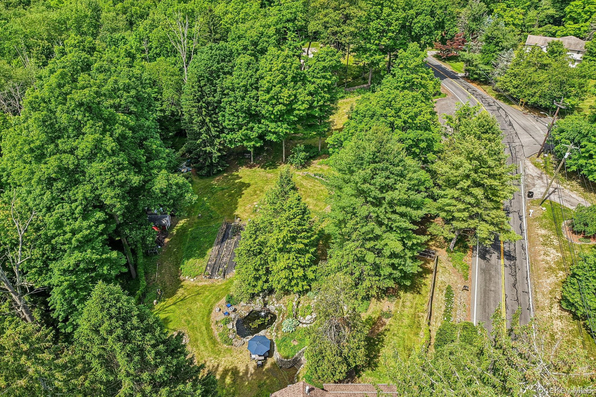 456 Saddle River Road thumbnail 28