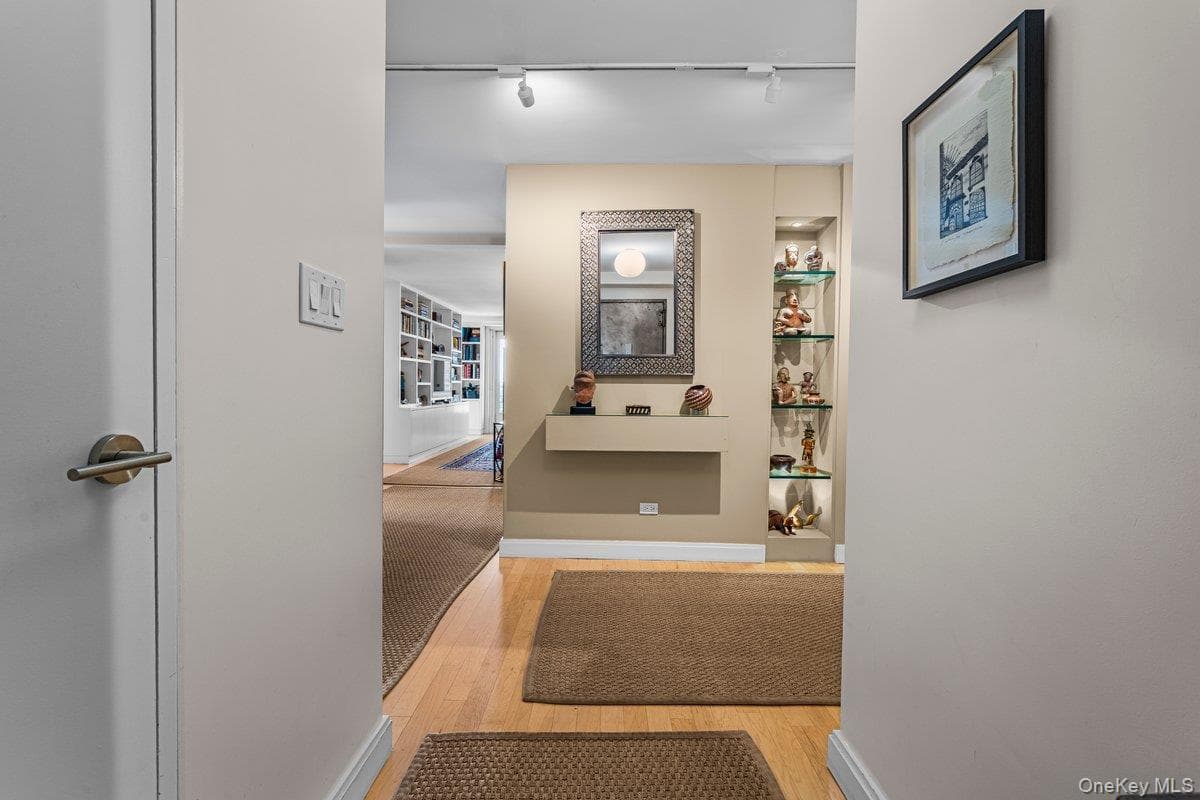 2575 Palisade Avenue Unit: 12AB thumbnail 2