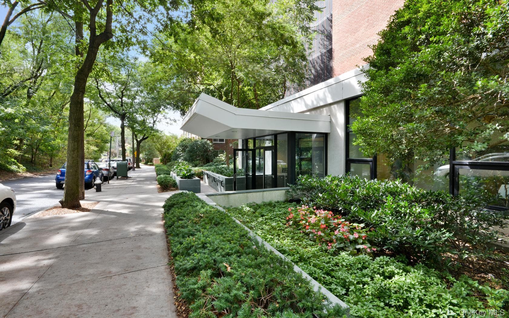 2575 Palisade Avenue Unit: 12AB thumbnail 39