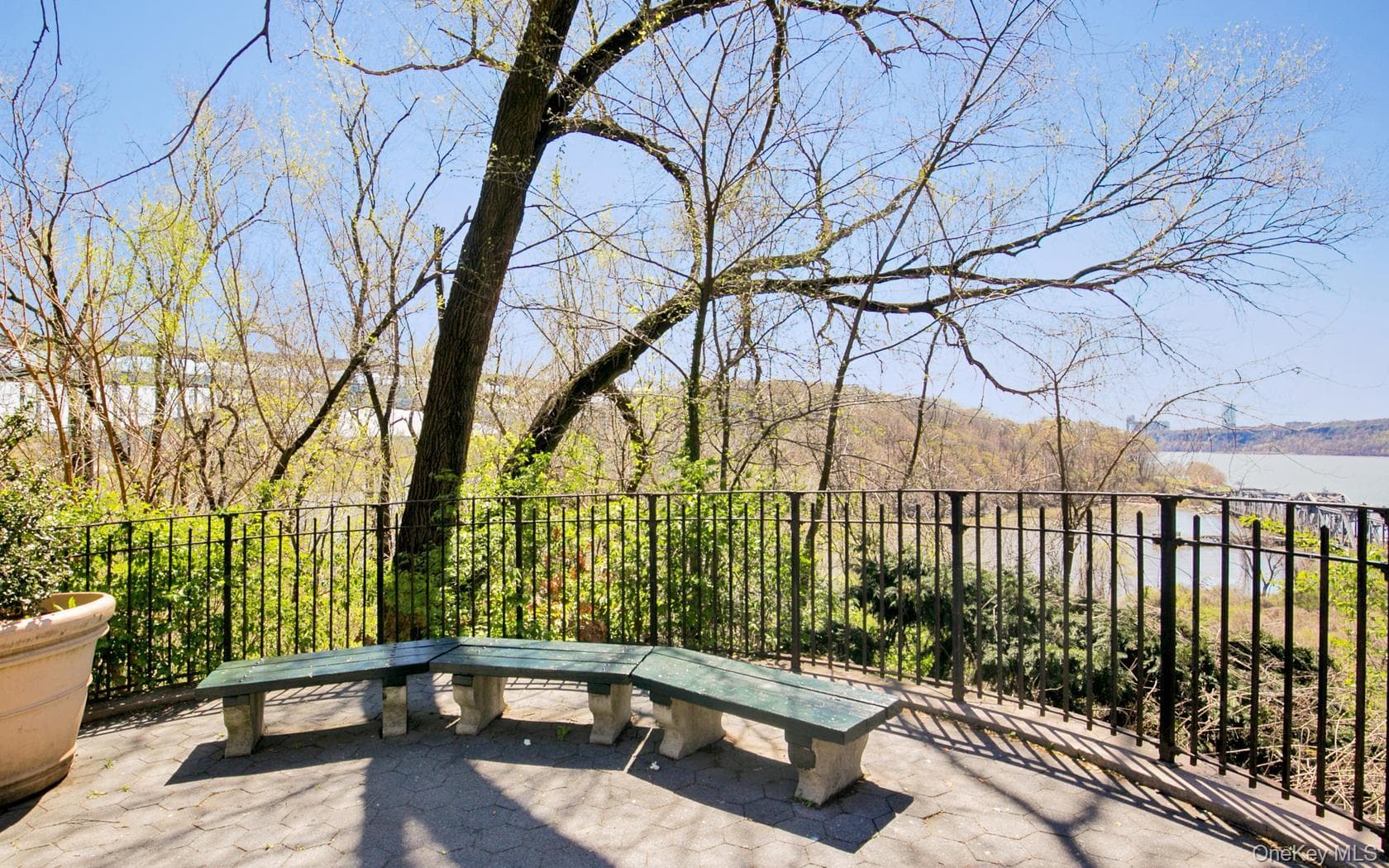 2575 Palisade Avenue Unit: 12AB thumbnail 46