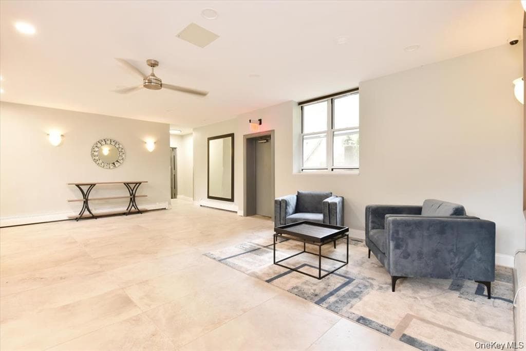 195 S Middle Neck Road Unit: 1-F thumbnail 13