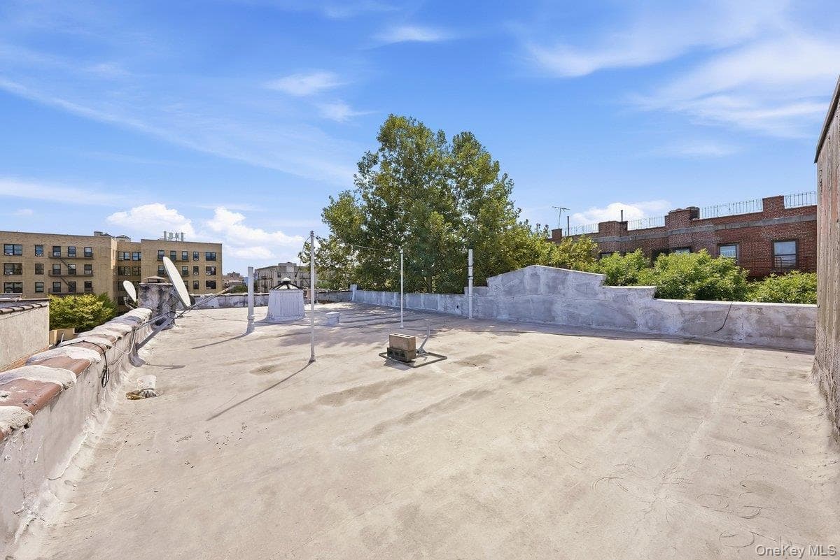 1098 Grant Avenue thumbnail 10