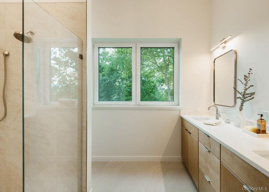 10 A Cooper Street thumbnail 22