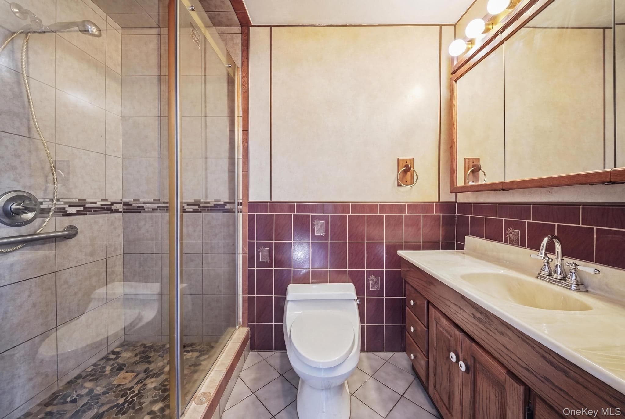 39 W 11th Road thumbnail 13