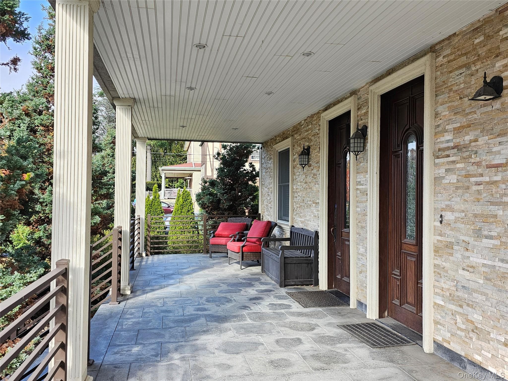 49 Greenridge Avenue thumbnail 4