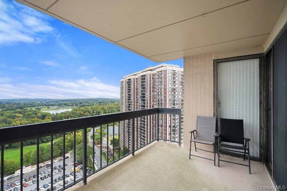 27010 Grand Central Parkway Parkway Unit: 26K thumbnail 33