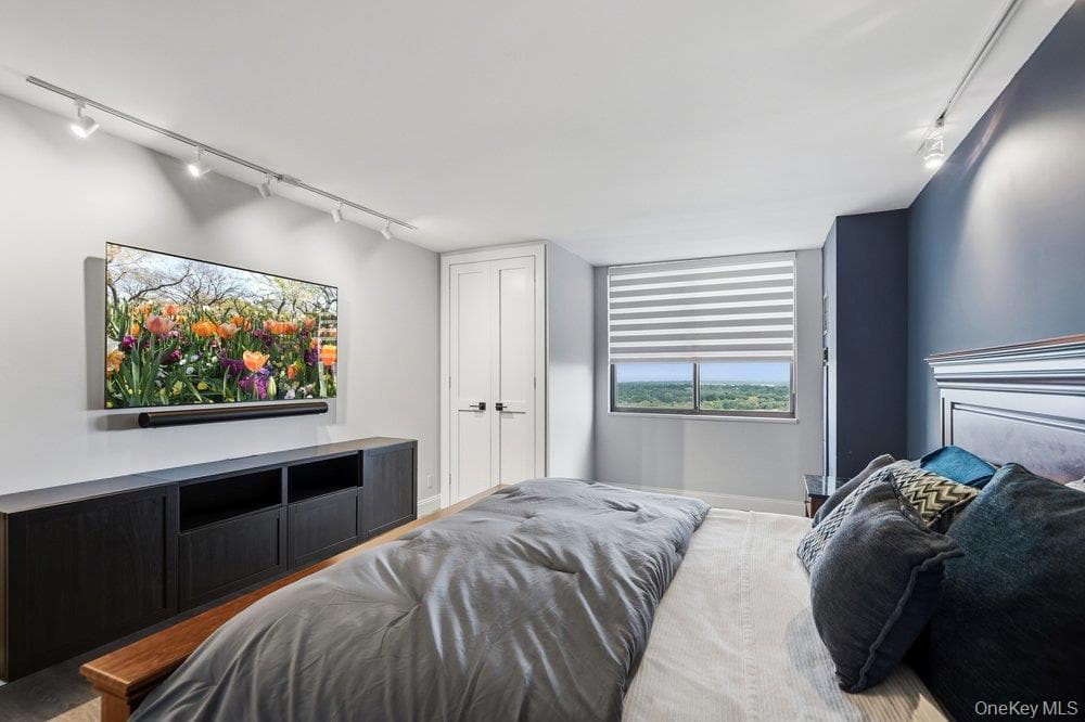 27010 Grand Central Parkway Parkway Unit: 26K thumbnail 30
