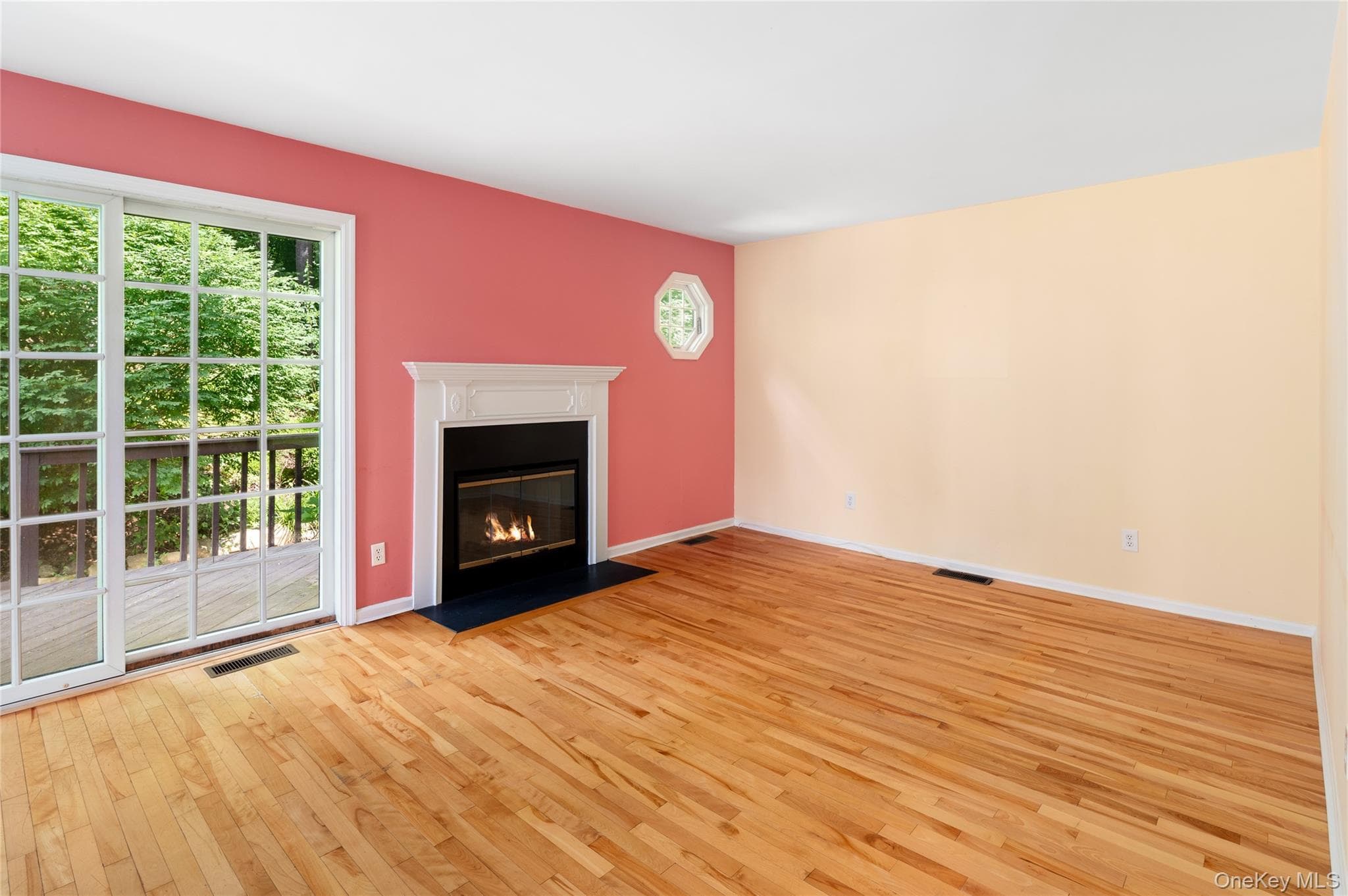 1804 Regent Drive thumbnail 18