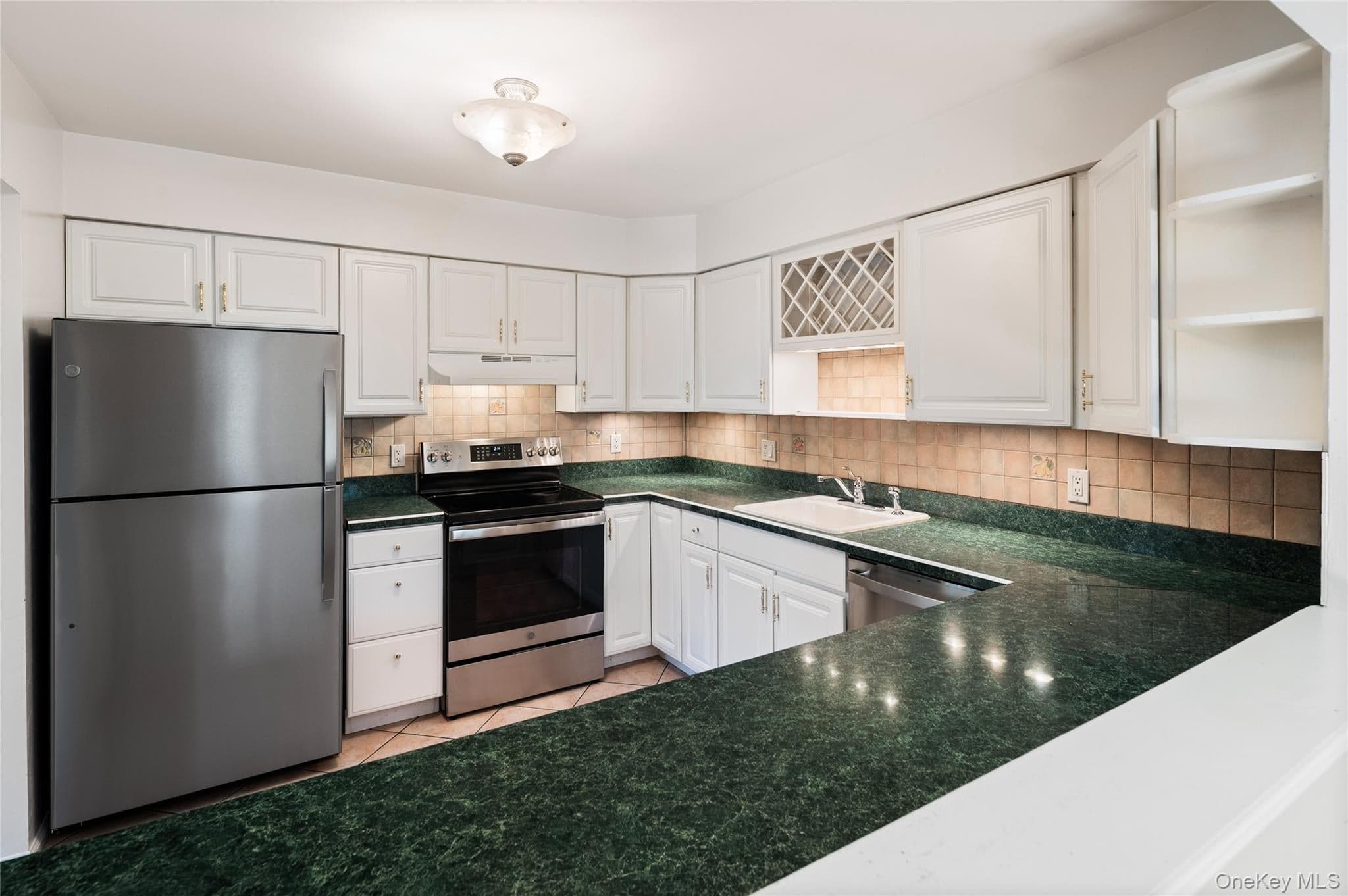 1804 Regent Drive thumbnail 10