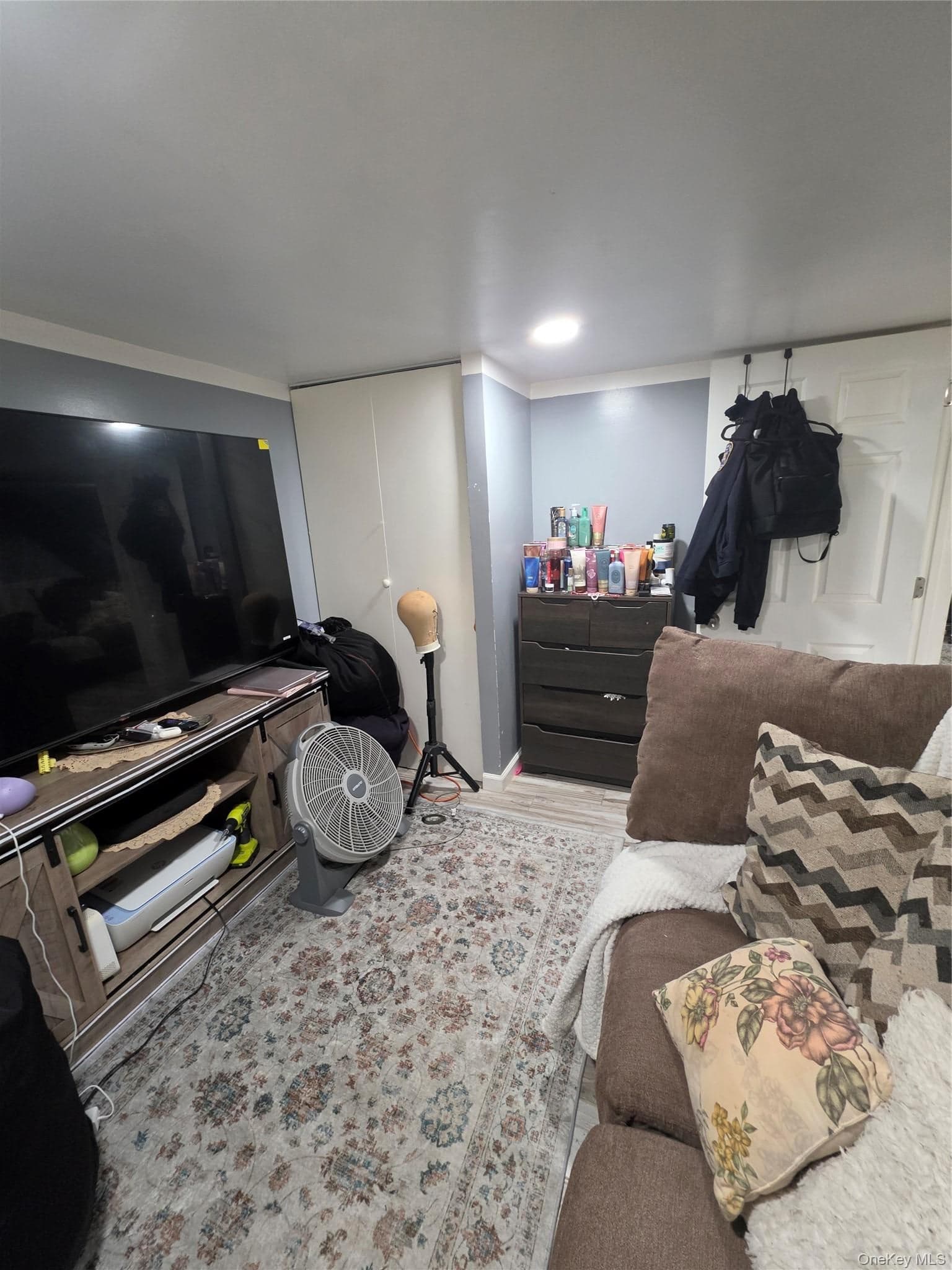 467 Atkins Avenue thumbnail 6