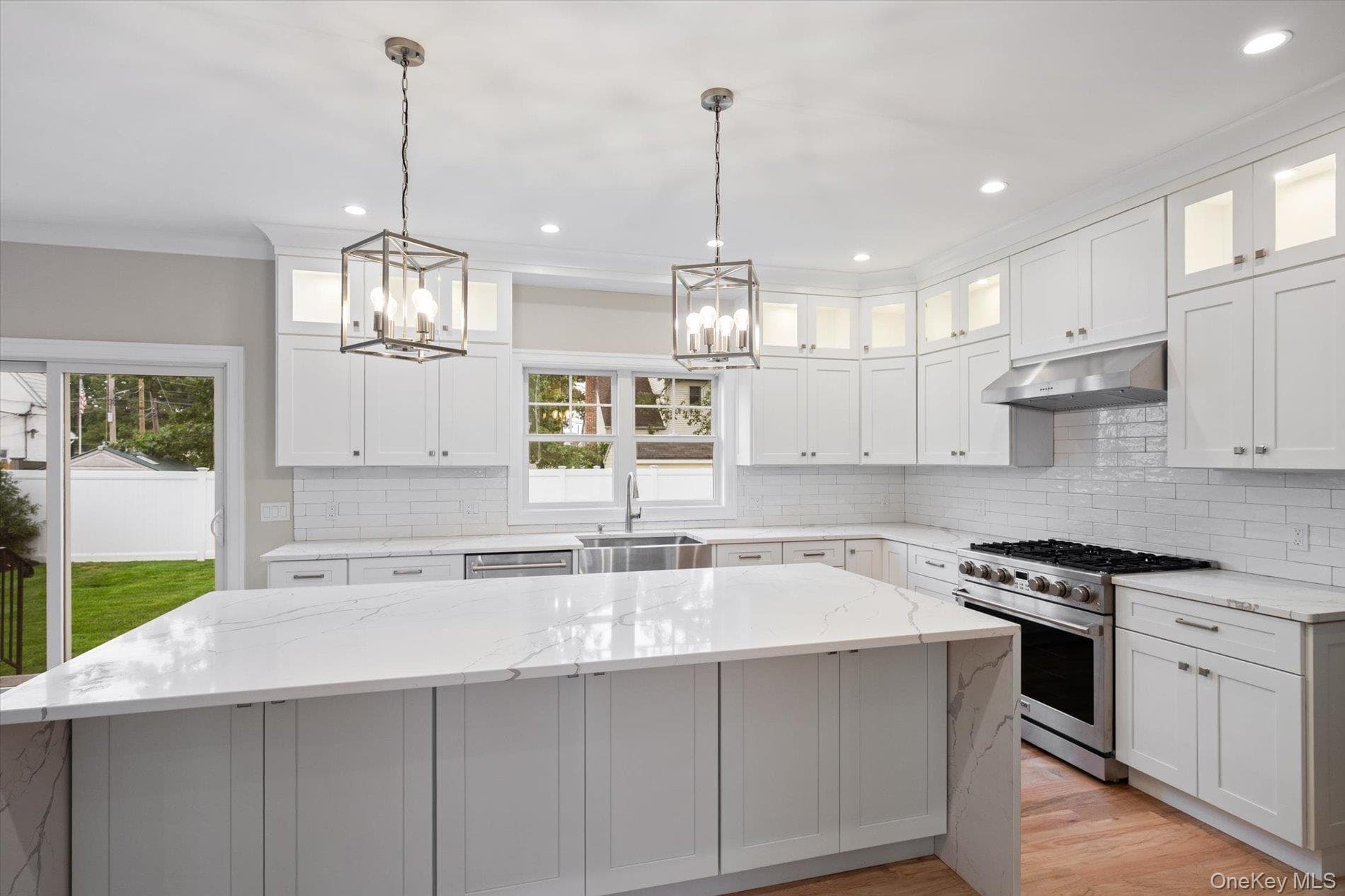 111 Jackson Avenue thumbnail 10