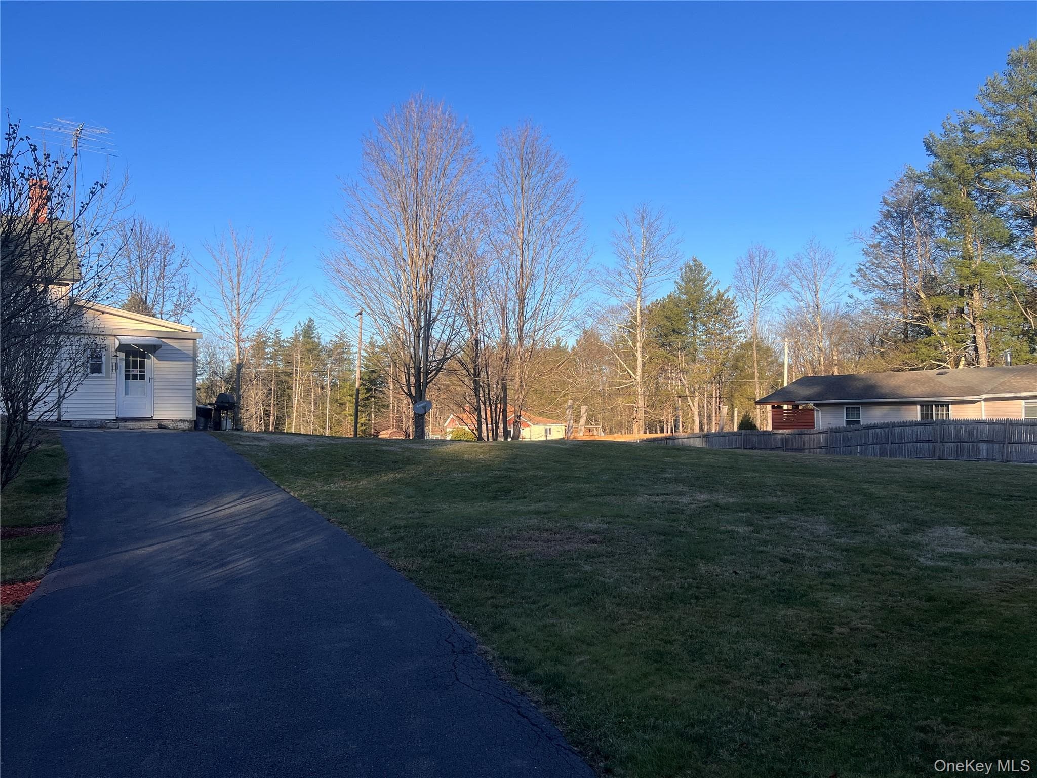 279 Cold Spring Road thumbnail 25