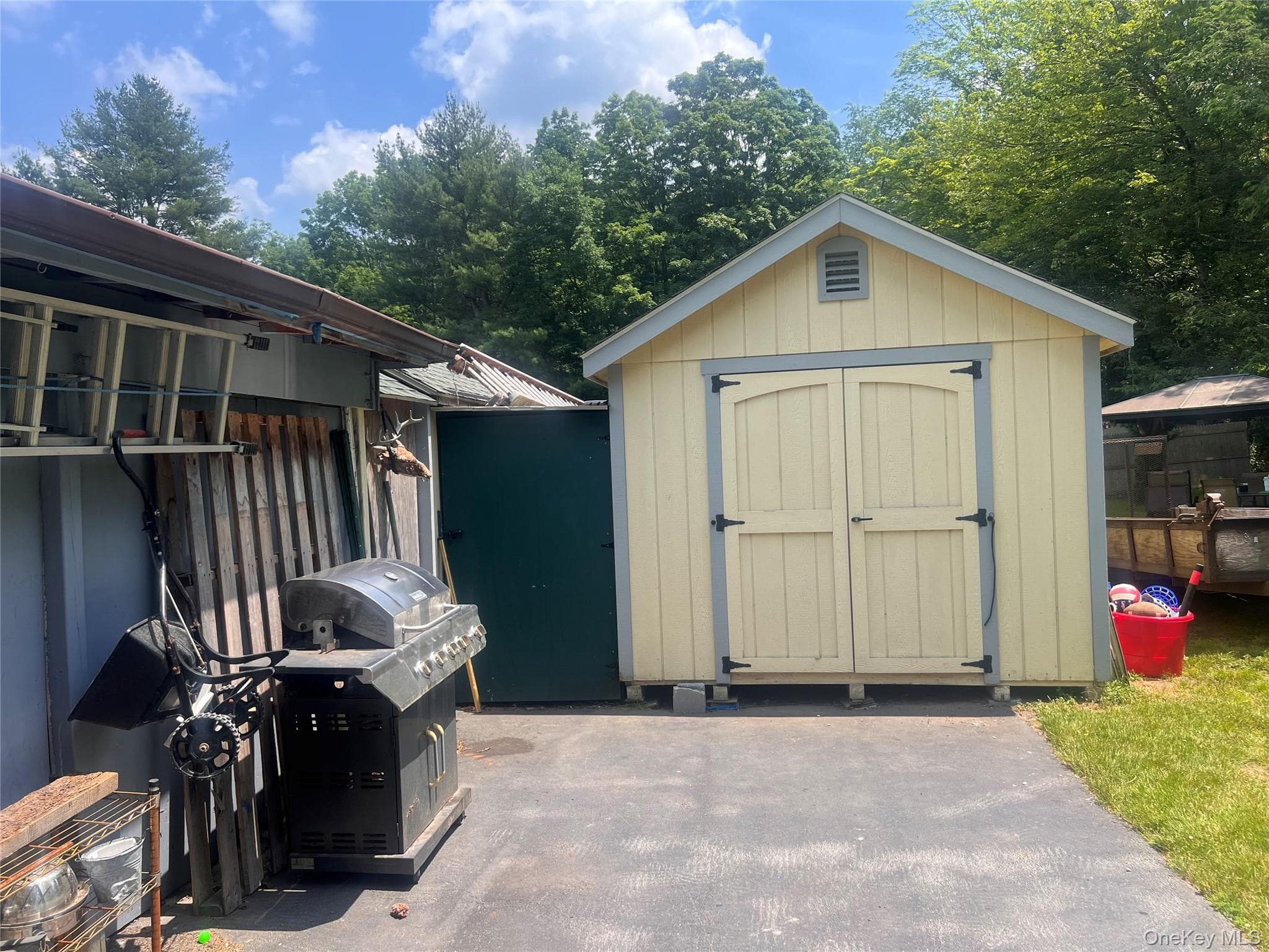 279 Cold Spring Road thumbnail 18