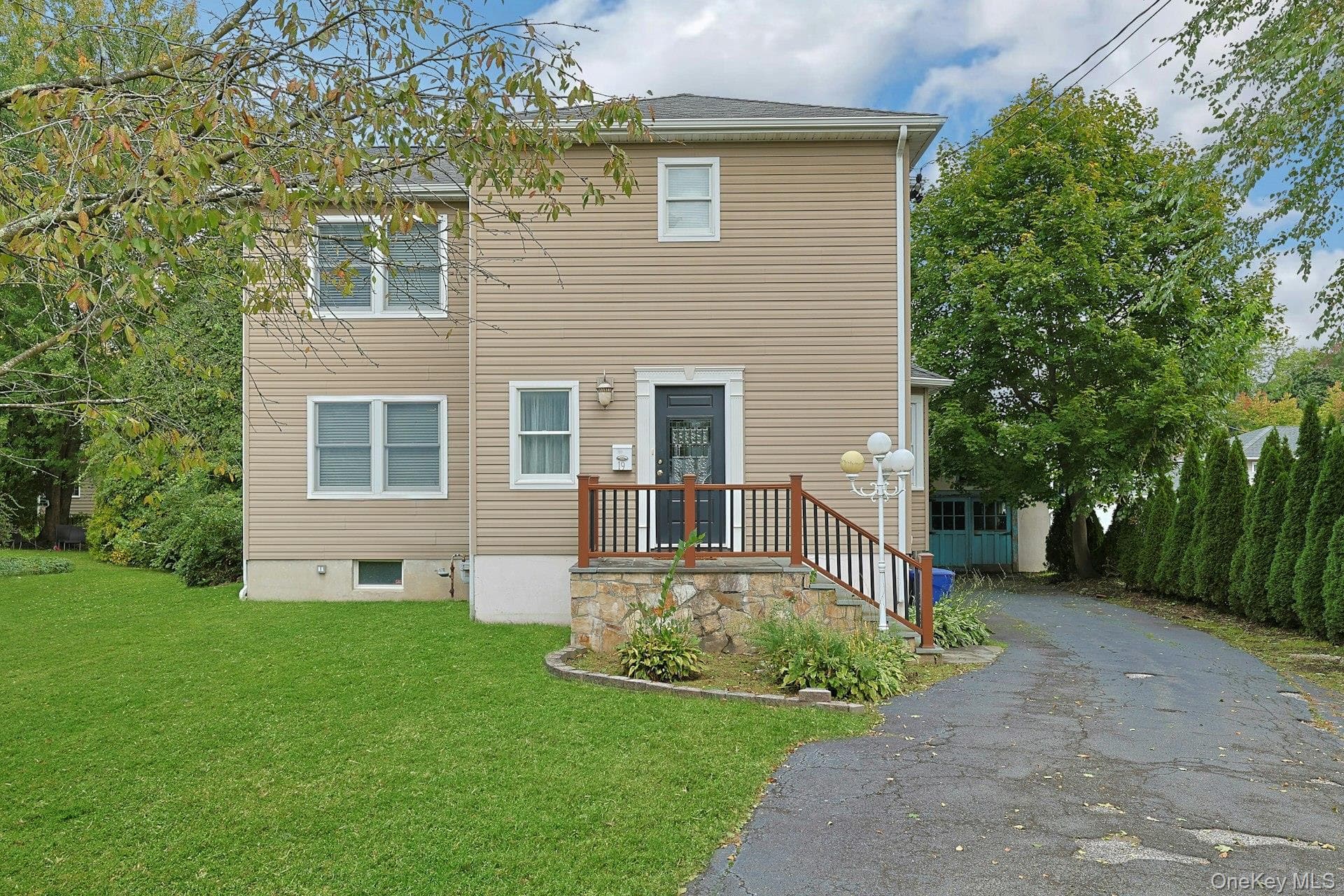 19 Cambridge Street, Valhalla