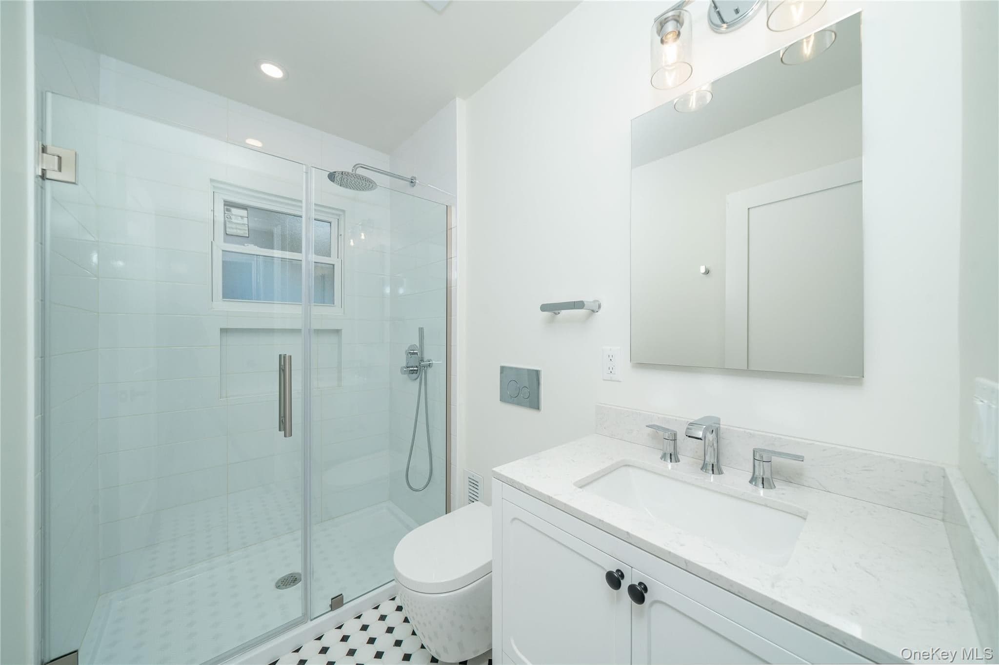 208 Lincoln Avenue thumbnail 18