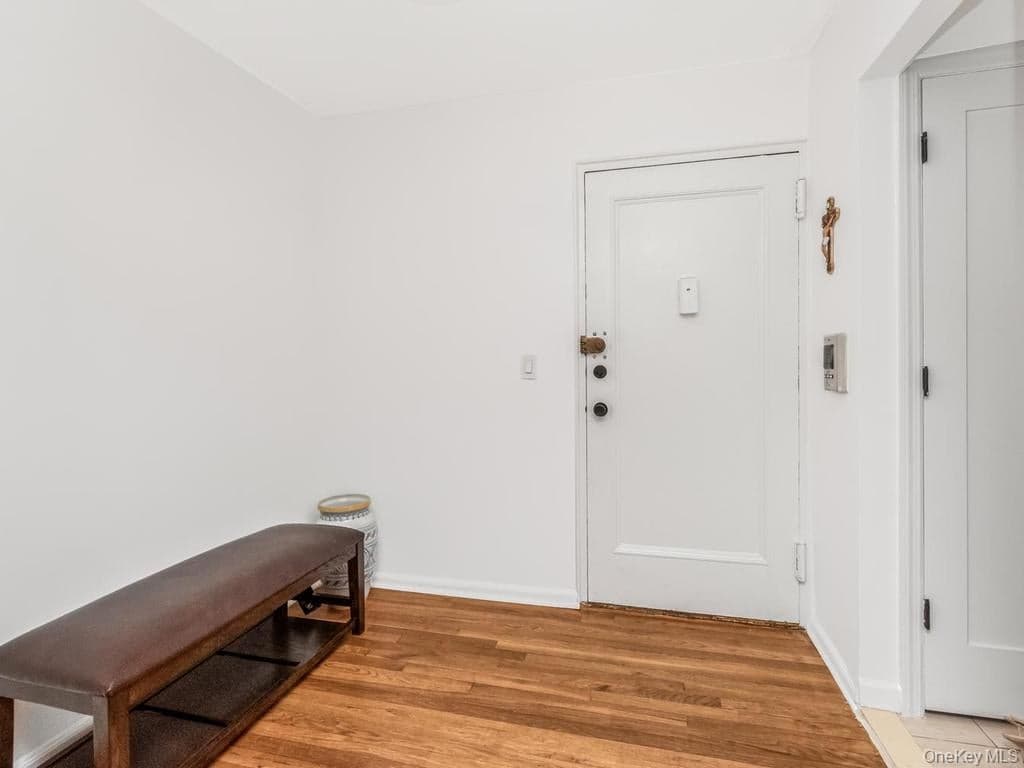 780 Bronx River Road Unit: A16 thumbnail 9
