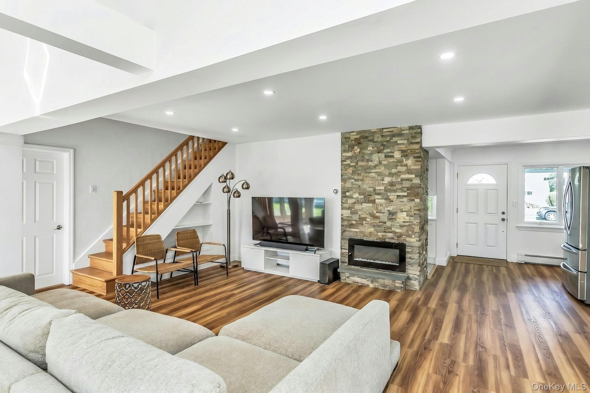 38 Fireplace Lane thumbnail 12