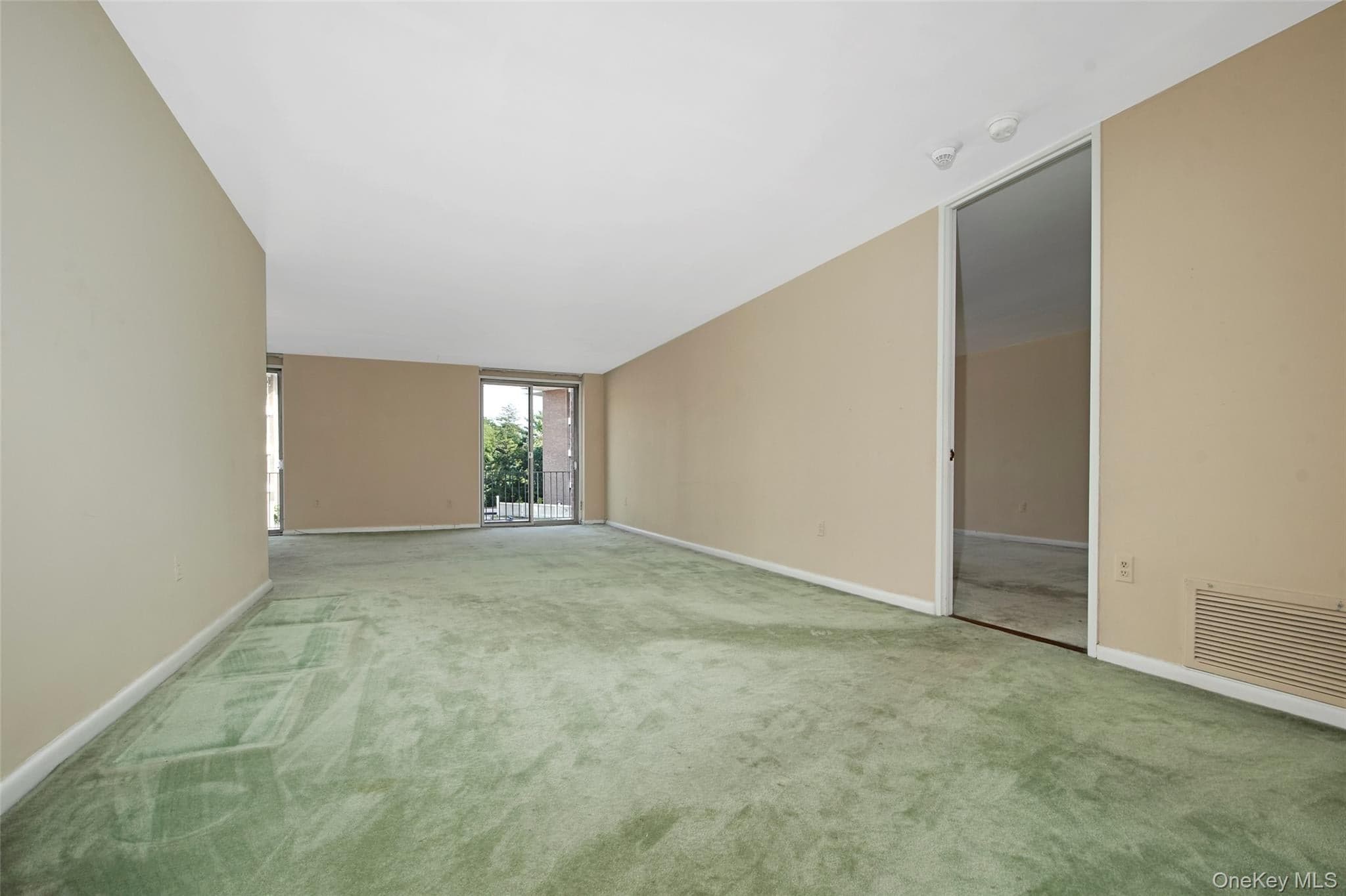 720 Milton Road Unit: West Building, 2E thumbnail 3