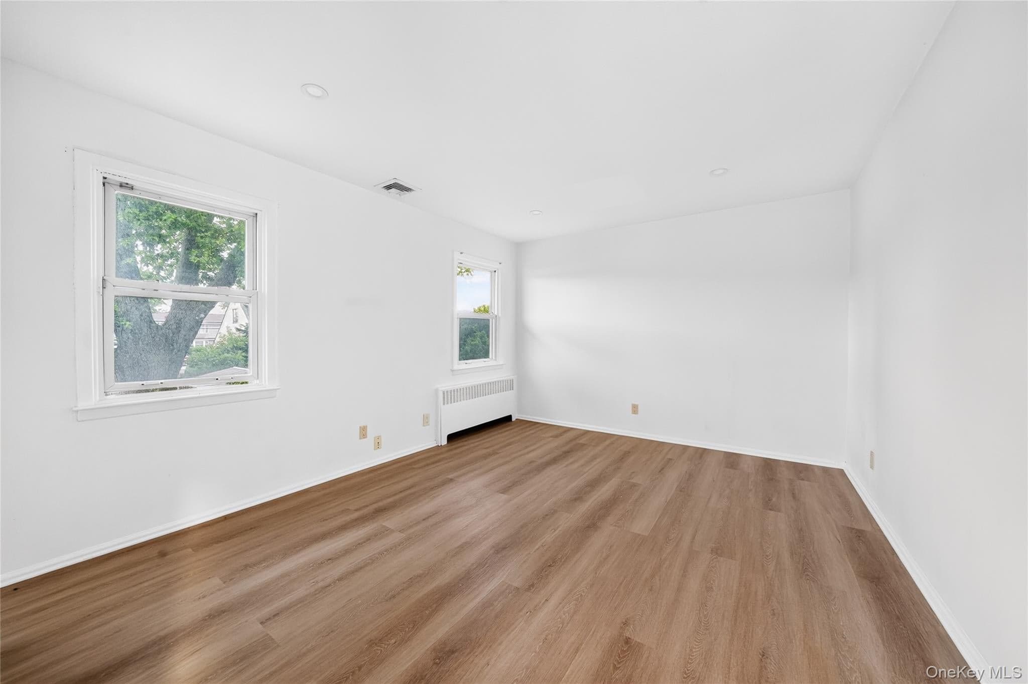 3402 Elliott Boulevard thumbnail 12