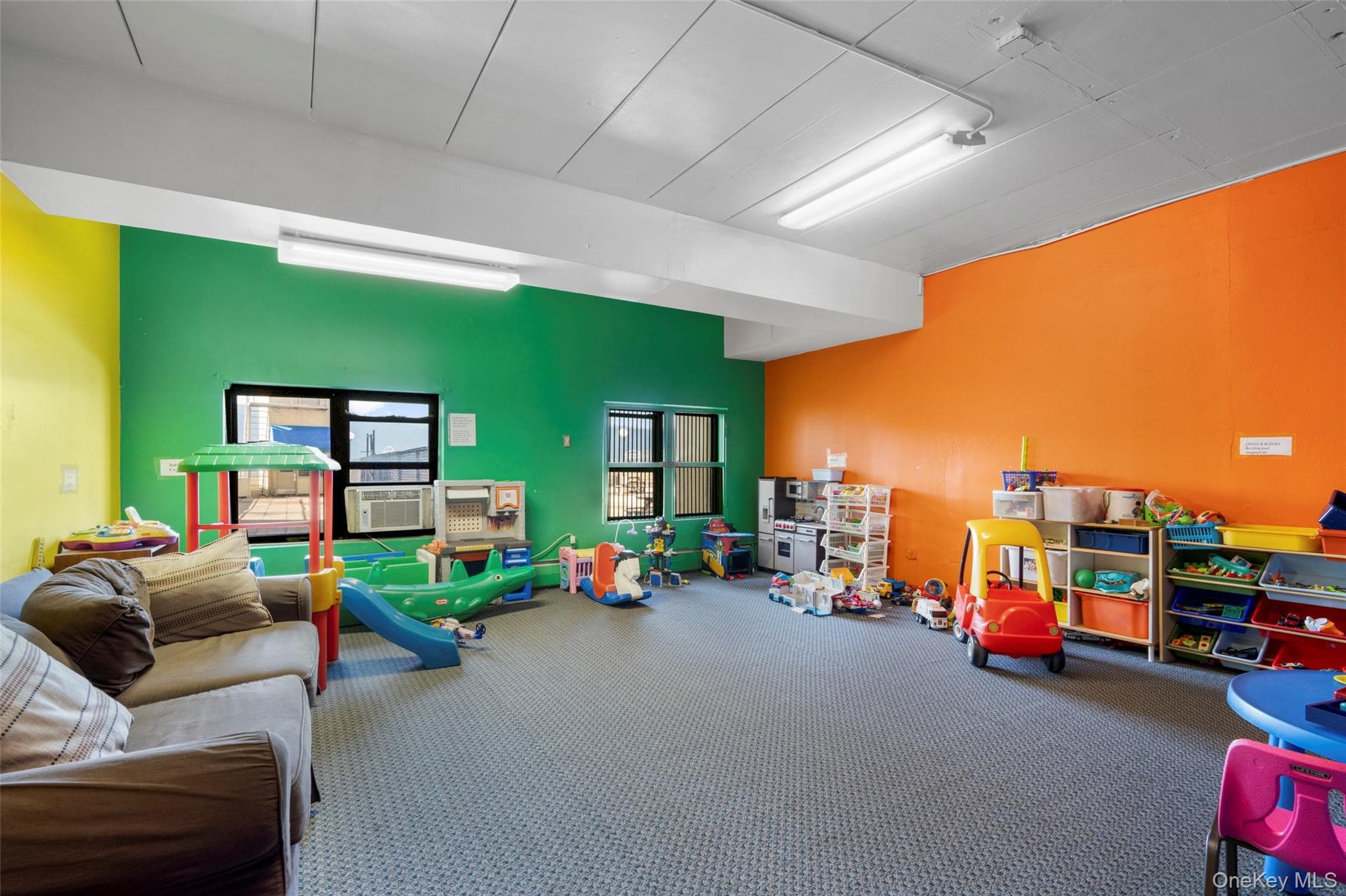 1085 Warburton Avenue Unit: 425 thumbnail 24