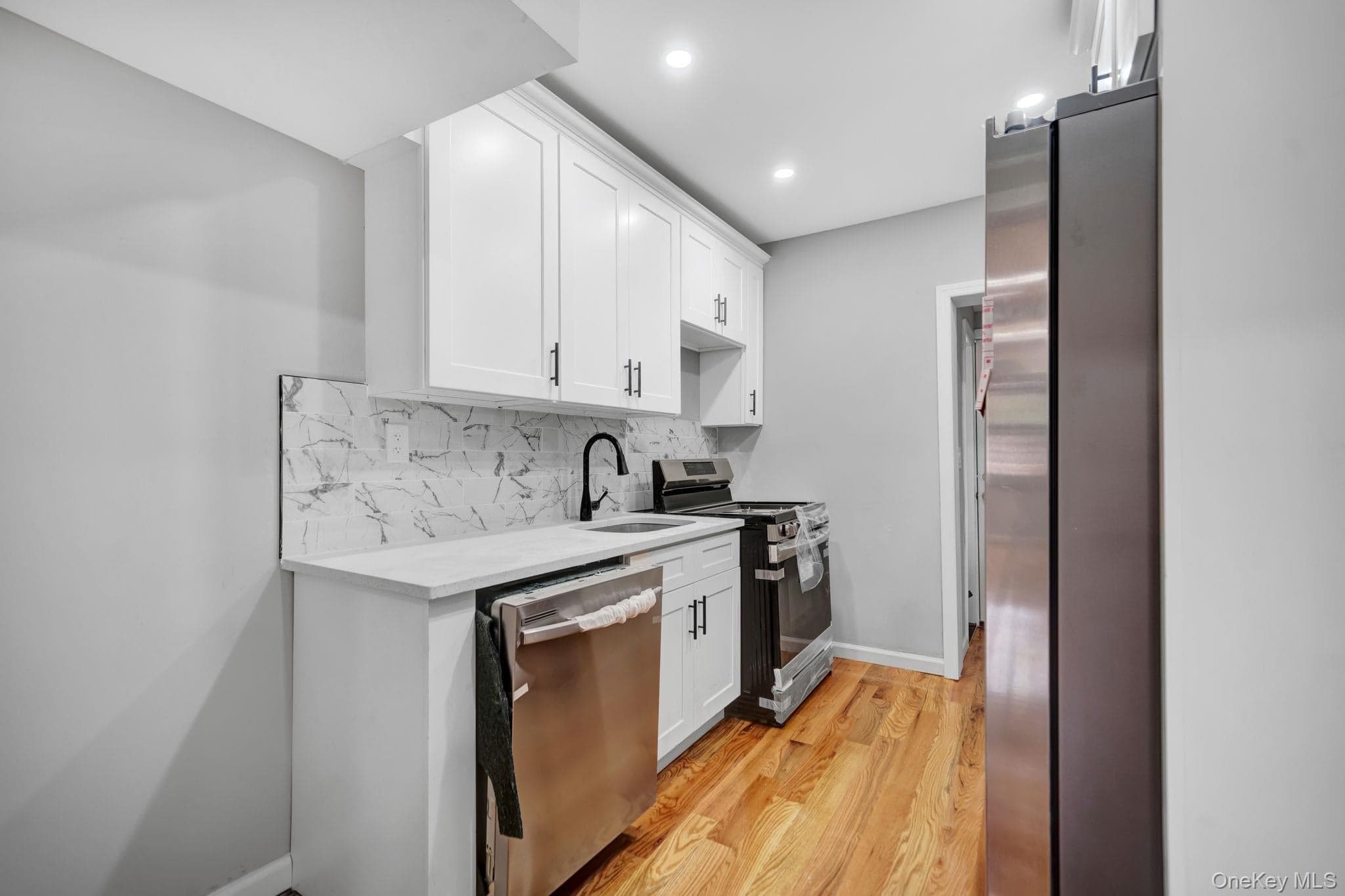 3004 La Salle Avenue thumbnail 9